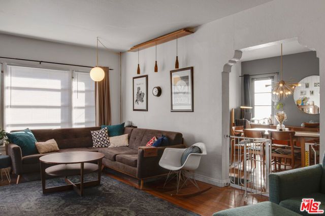 209 Mira Mar Avenue, Long Beach, CA 90803