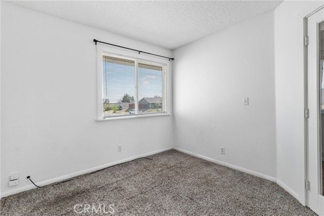 1049 Barrington, Rosamond, CA 93560