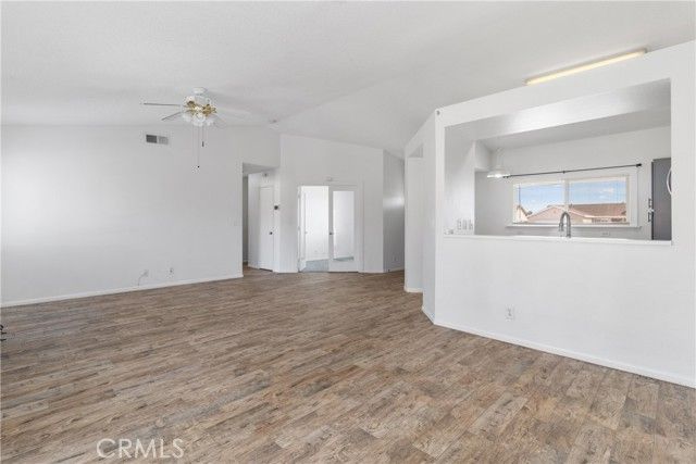 1049 Barrington, Rosamond, CA 93560