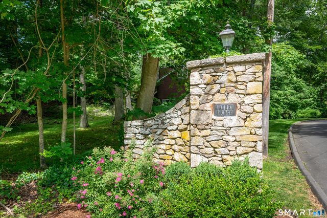 20 Round Hill Drive, Stamford, CT 06903