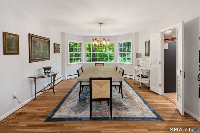 20 Round Hill Drive, Stamford, CT 06903