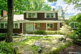 20 Round Hill Drive, Stamford, CT 06903