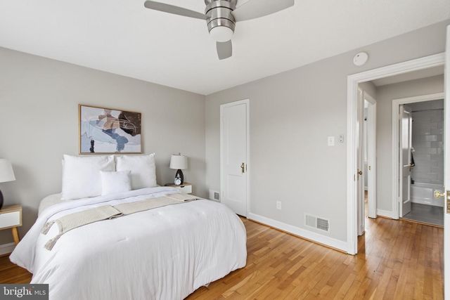 308 WESMOND DR, Alexandria, VA 22305
