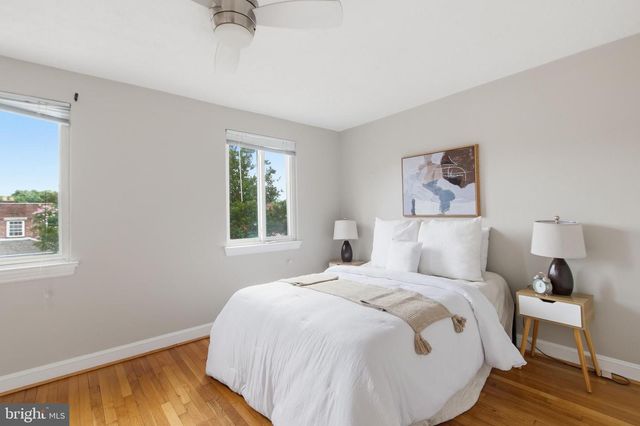 308 WESMOND DR, Alexandria, VA 22305