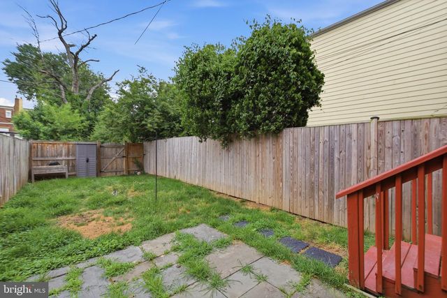 308 WESMOND DR, Alexandria, VA 22305