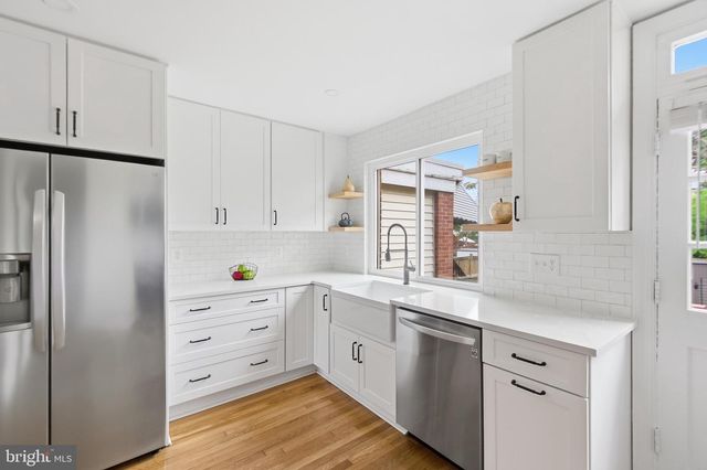 308 WESMOND DR, Alexandria, VA 22305