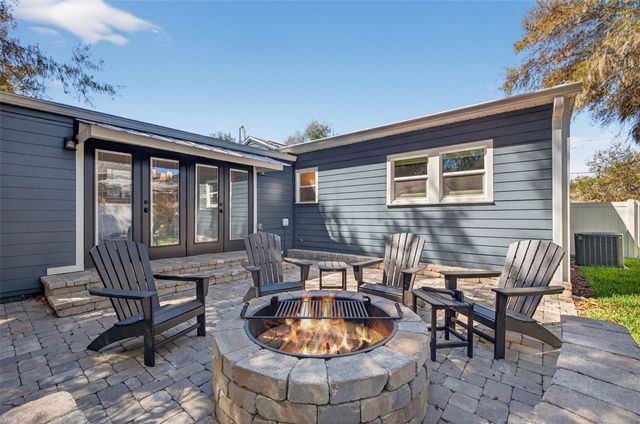 3305 N PERRY AVENUE, Tampa, FL 33603