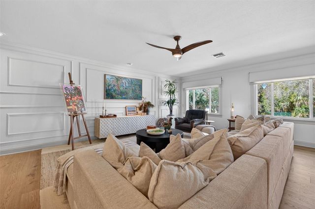 3305 N PERRY AVENUE, Tampa, FL 33603