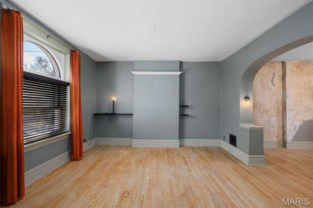 4525 Varrelmann Avenue, St Louis, MO 63116