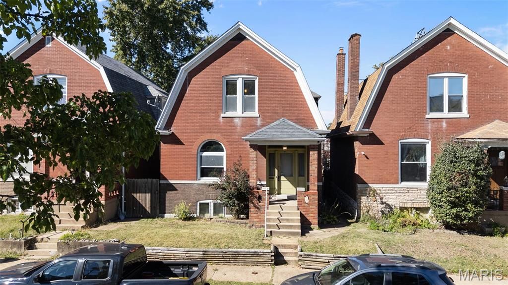 4525 Varrelmann Avenue, St Louis, MO 63116