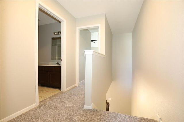 5635 NW Sunrise Meadow Circle, Lee's Summit, MO 64064