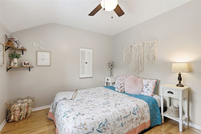 5336 Spring Valley Dr, Whitehall, PA 15236