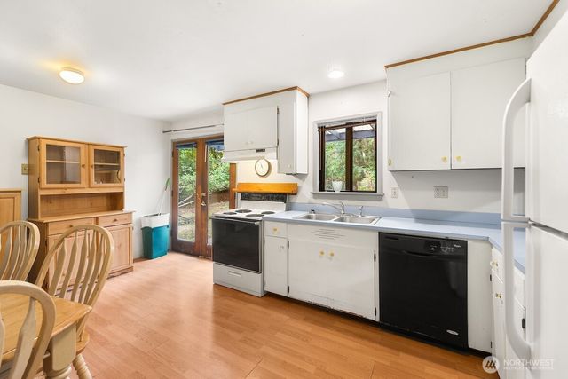 13536 SW 171st Street, Vashon, WA 98070