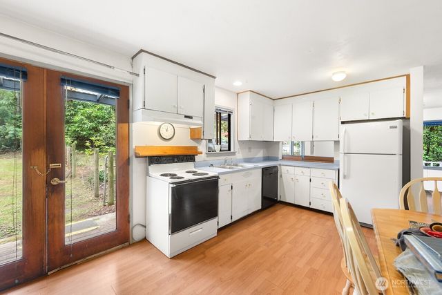 13536 SW 171st Street, Vashon, WA 98070