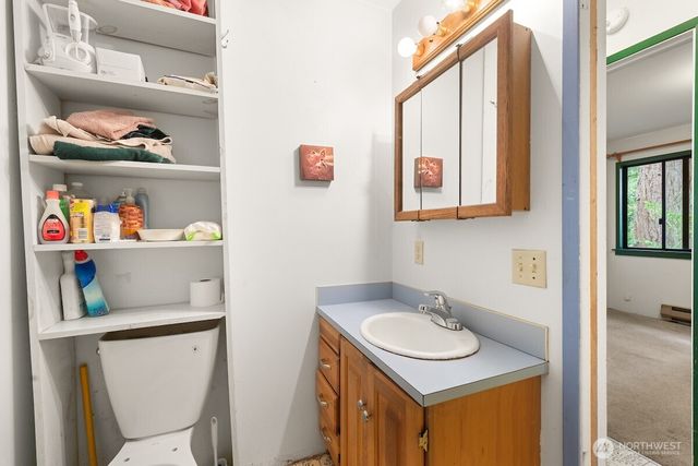 13536 SW 171st Street, Vashon, WA 98070