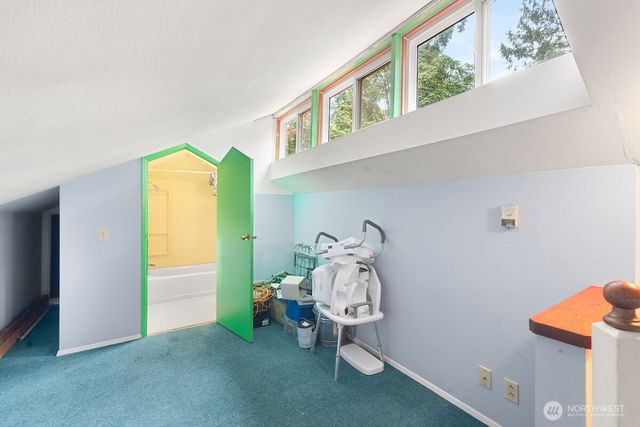 13536 SW 171st Street, Vashon, WA 98070