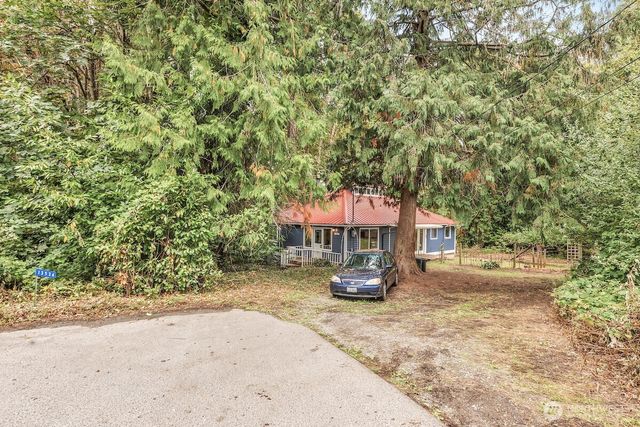 13536 SW 171st Street, Vashon, WA 98070