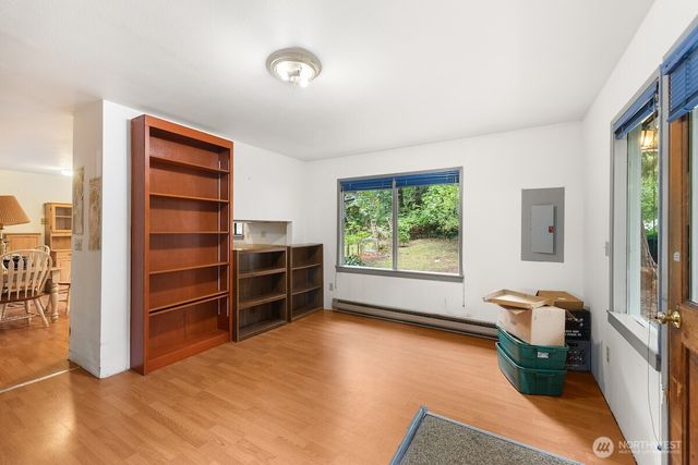 13536 SW 171st Street, Vashon, WA 98070