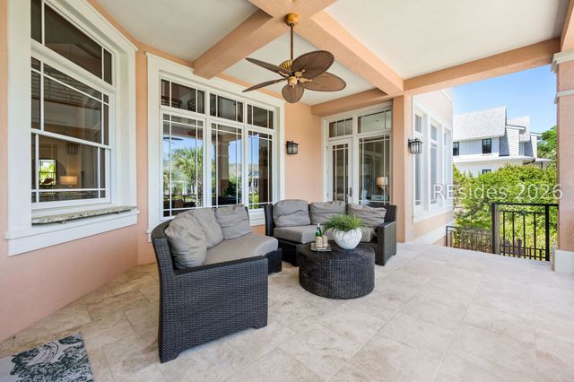 34 Sparwheel Ln, Hilton Head Island, SC 29926