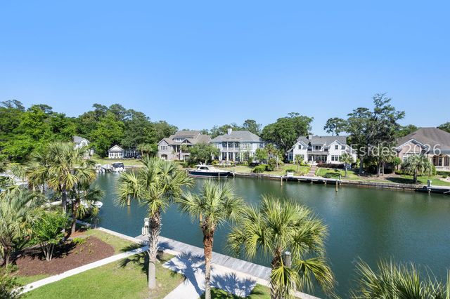 34 Sparwheel Ln, Hilton Head Island, SC 29926