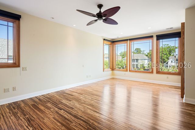 34 Sparwheel Ln, Hilton Head Island, SC 29926