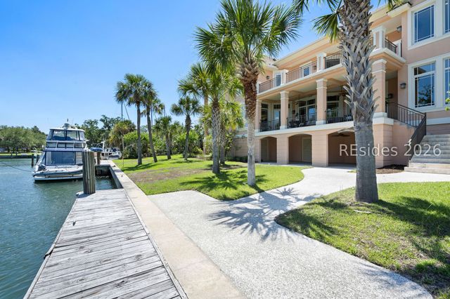 34 Sparwheel Ln, Hilton Head Island, SC 29926