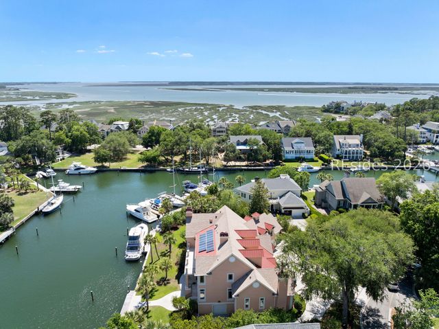 34 Sparwheel Ln, Hilton Head Island, SC 29926