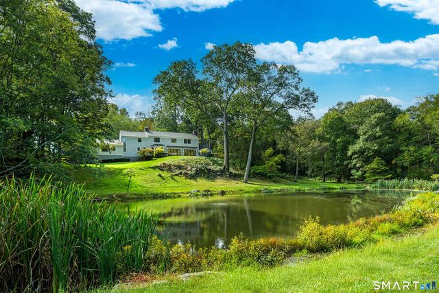 29 Hunting Ridge Road, Greenwich, CT 06831