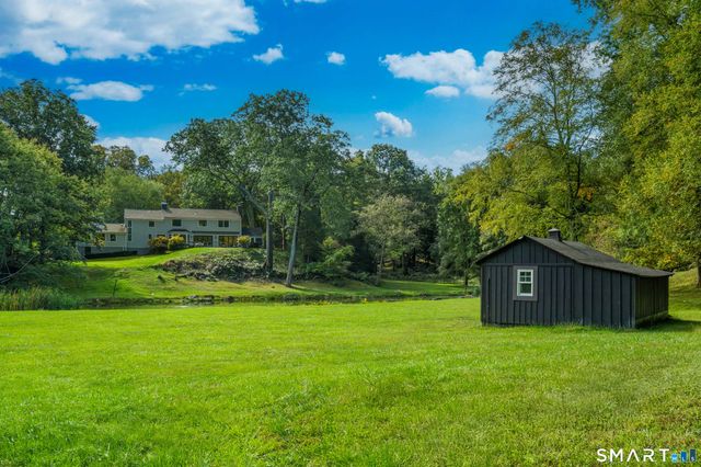 29 Hunting Ridge Road, Greenwich, CT 06831