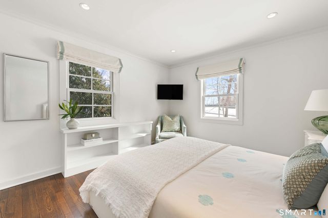 29 Hunting Ridge Road, Greenwich, CT 06831