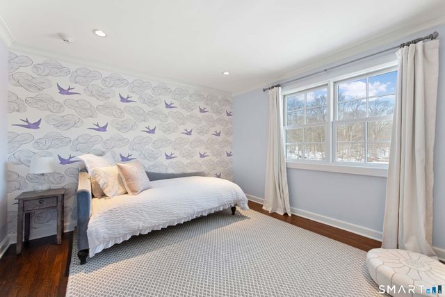 29 Hunting Ridge Road, Greenwich, CT 06831