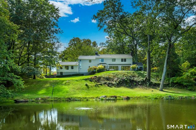 29 Hunting Ridge Road, Greenwich, CT 06831