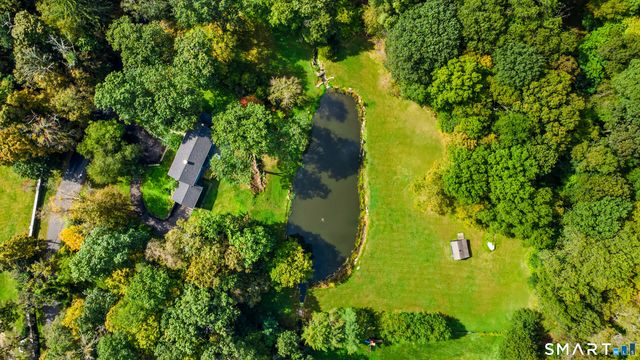 29 Hunting Ridge Road, Greenwich, CT 06831