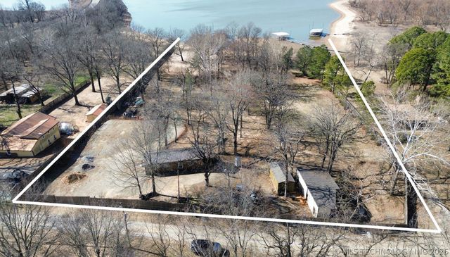 121780 S 4109 Road, Eufaula, OK 74432