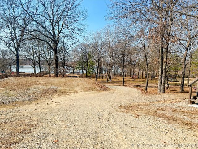 121780 S 4109 Road, Eufaula, OK 74432