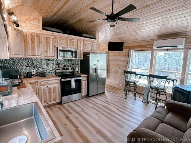 121780 S 4109 Road, Eufaula, OK 74432