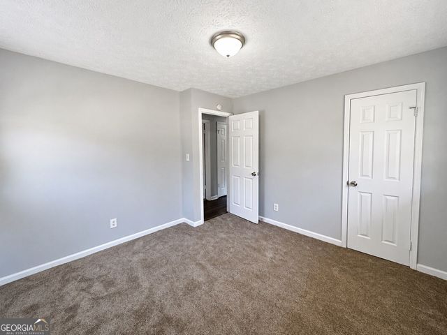 1716 Hallmark Drive, Griffin, GA 30223