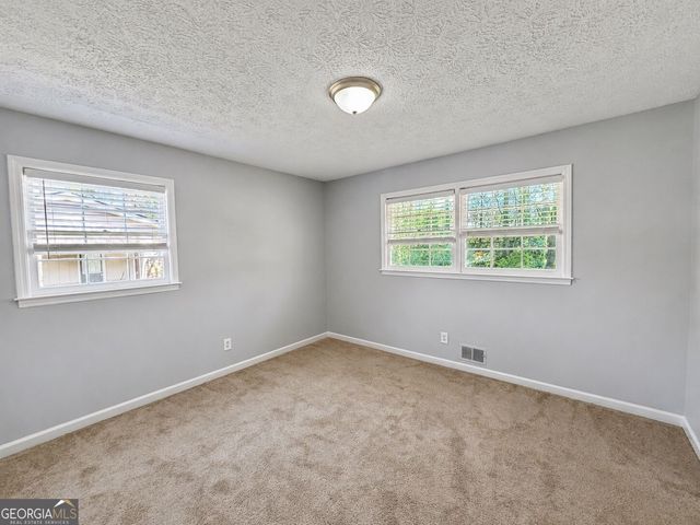 1716 Hallmark Drive, Griffin, GA 30223