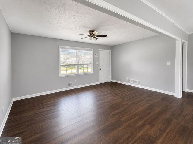 1716 Hallmark Drive, Griffin, GA 30223