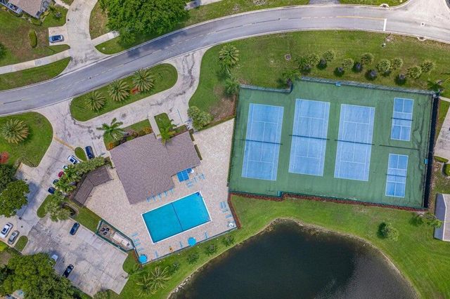 9621 BOCA GARDENS Circle N C, Boca Raton, FL 33496