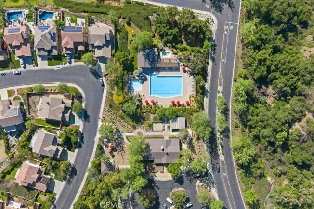35519 Iceplant LN, Murrieta, CA 92562