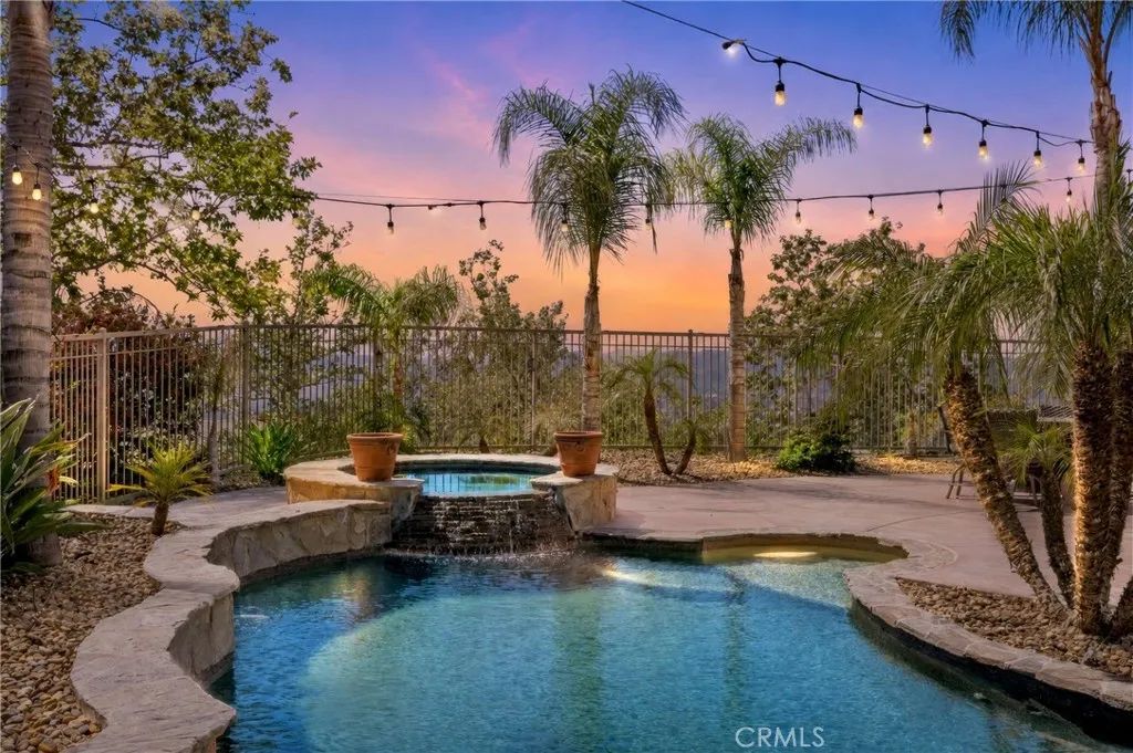 35519 Iceplant LN, Murrieta, CA 92562