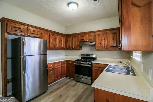 120 Mann Boulevard, Stockbridge, GA 30281