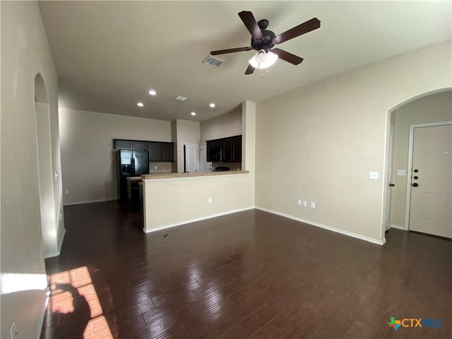 688 Creekside Circle, New Braunfels, TX 78130