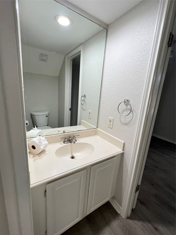 10913 Gable Drive, Dallas, TX 75229