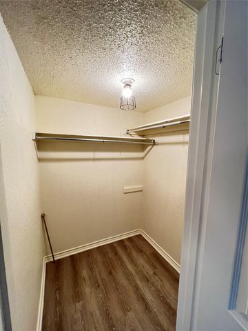 10913 Gable Drive, Dallas, TX 75229