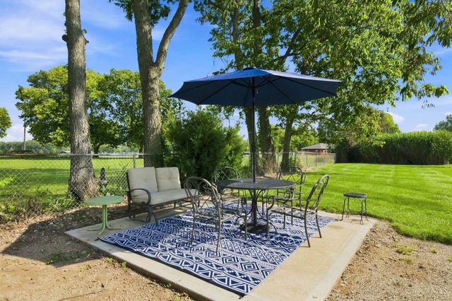 404 Holland Drive, Trenton, OH 45067