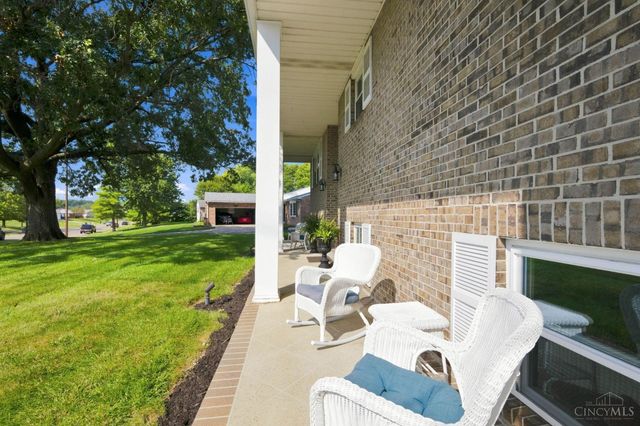 404 Holland Drive, Trenton, OH 45067