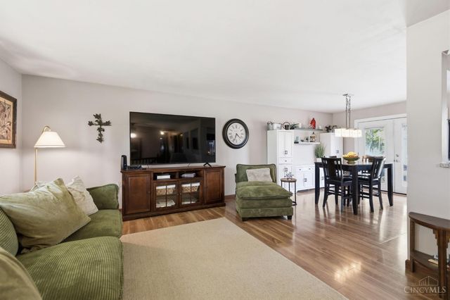 404 Holland Drive, Trenton, OH 45067