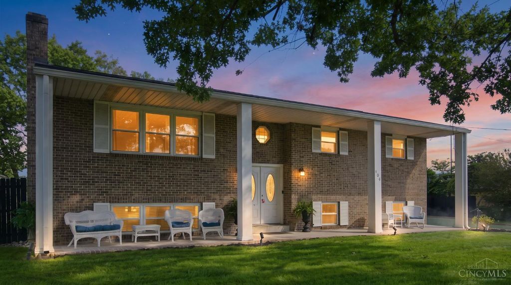 404 Holland Drive, Trenton, OH 45067